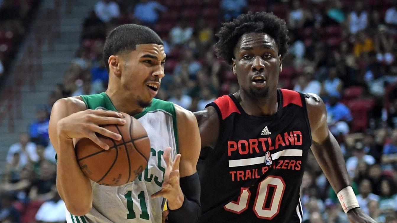 官方：赫伊森、雅克松经纪人巴拉特获2025金童奖最佳经纪人奖（官方公告：赫伊森与雅克松的经纪人巴拉特当选2025金童奖最佳经纪人）