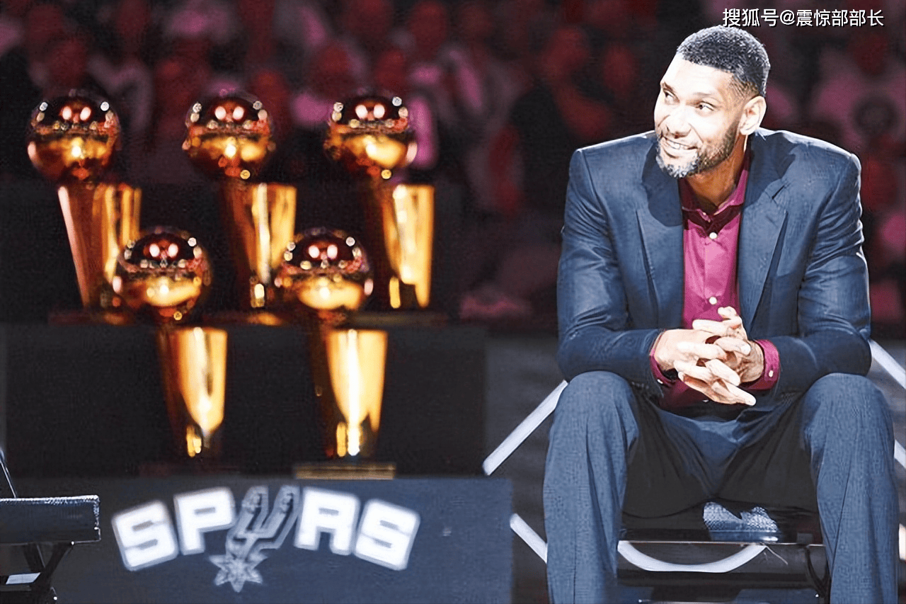 云南玉昆祝贺铜梁龙冲超：对从业余联赛起步的艰辛感同身受（云南玉昆向铜梁龙冲超成功致贺：对业余起步之艰深有共鸣）