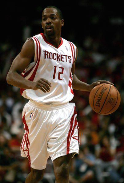 足球周刊：刘若钒曾想回成都却被徐正源拒绝，后获里卡多、穆斯卡特赏识（足球周刊：刘若钒曾欲回归成都遭徐正源拒绝，随后得到里卡多与穆斯卡特青睐）