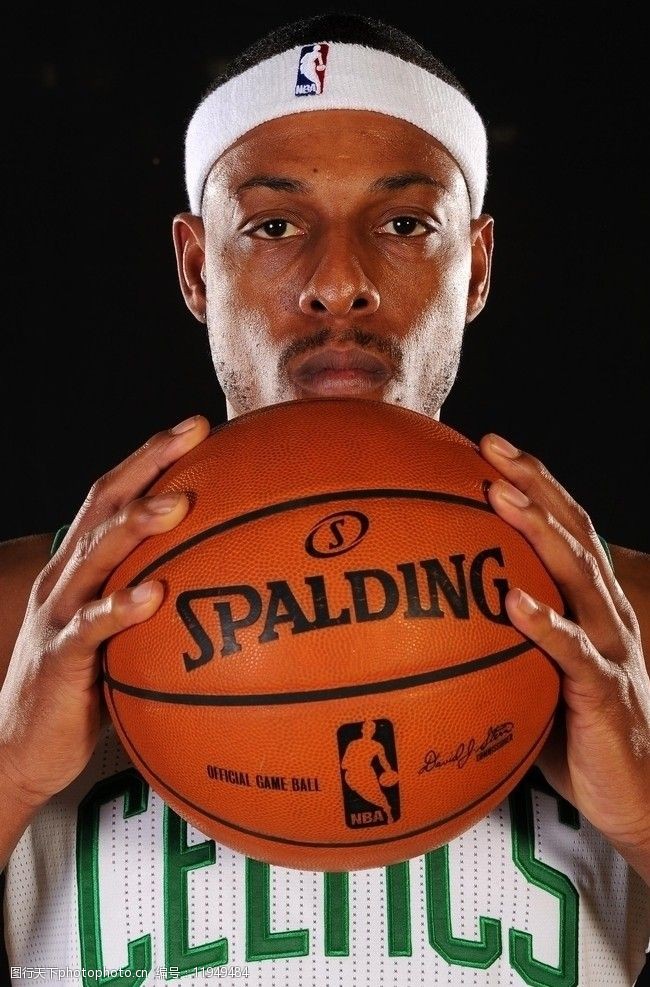 克罗斯评选历史最佳阵容：诺伊尔门将，马塞洛、拉姆...（克罗斯心目中的历史最佳11人：诺伊尔把关，马塞洛、拉姆在列）